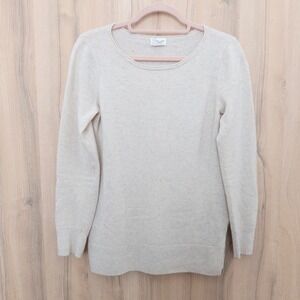 Club Monaco Womens Cashmere Sweater Size M Cream Minimal Quiet Luxury Parisian